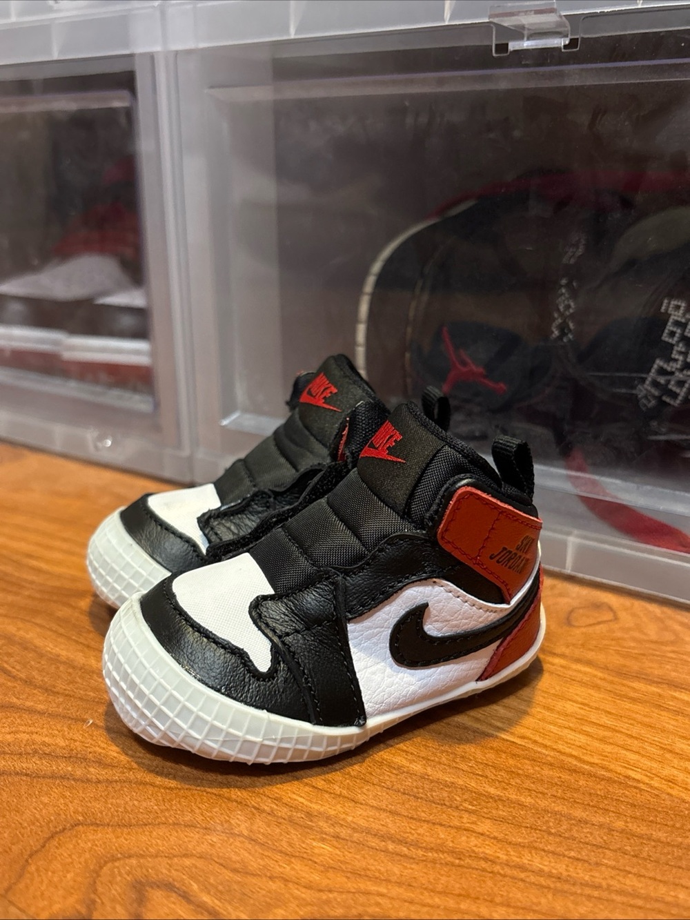 Air Jordan 1 Retro High OG Crib Bootie Black Toe HJ9289-061 Baby Shoes Sz 2C NEW